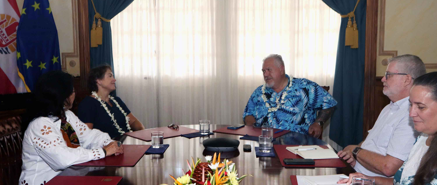 Le Président reçoit la Consule générale de Norvège