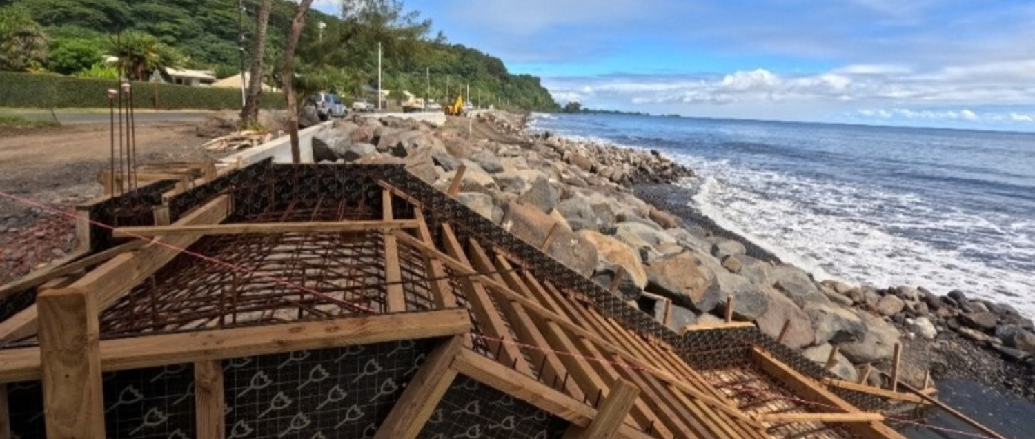 Fin des travaux de protection du littoral de la ligne droite de Faaripo (Papenoo)